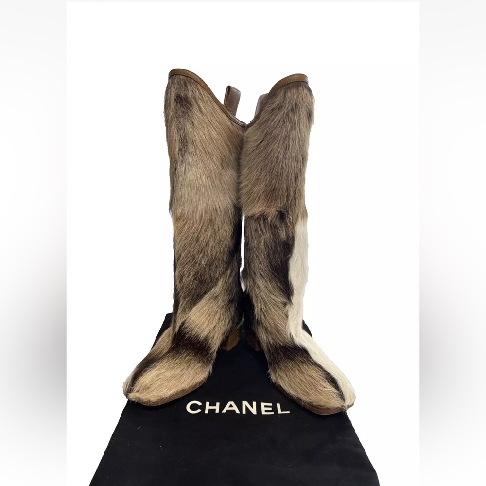 CHANEL 2014 Dallas Aspen Fur-Trimmed  Goat Hair Cowboy Boots 38.5 - Picture 6 of 15